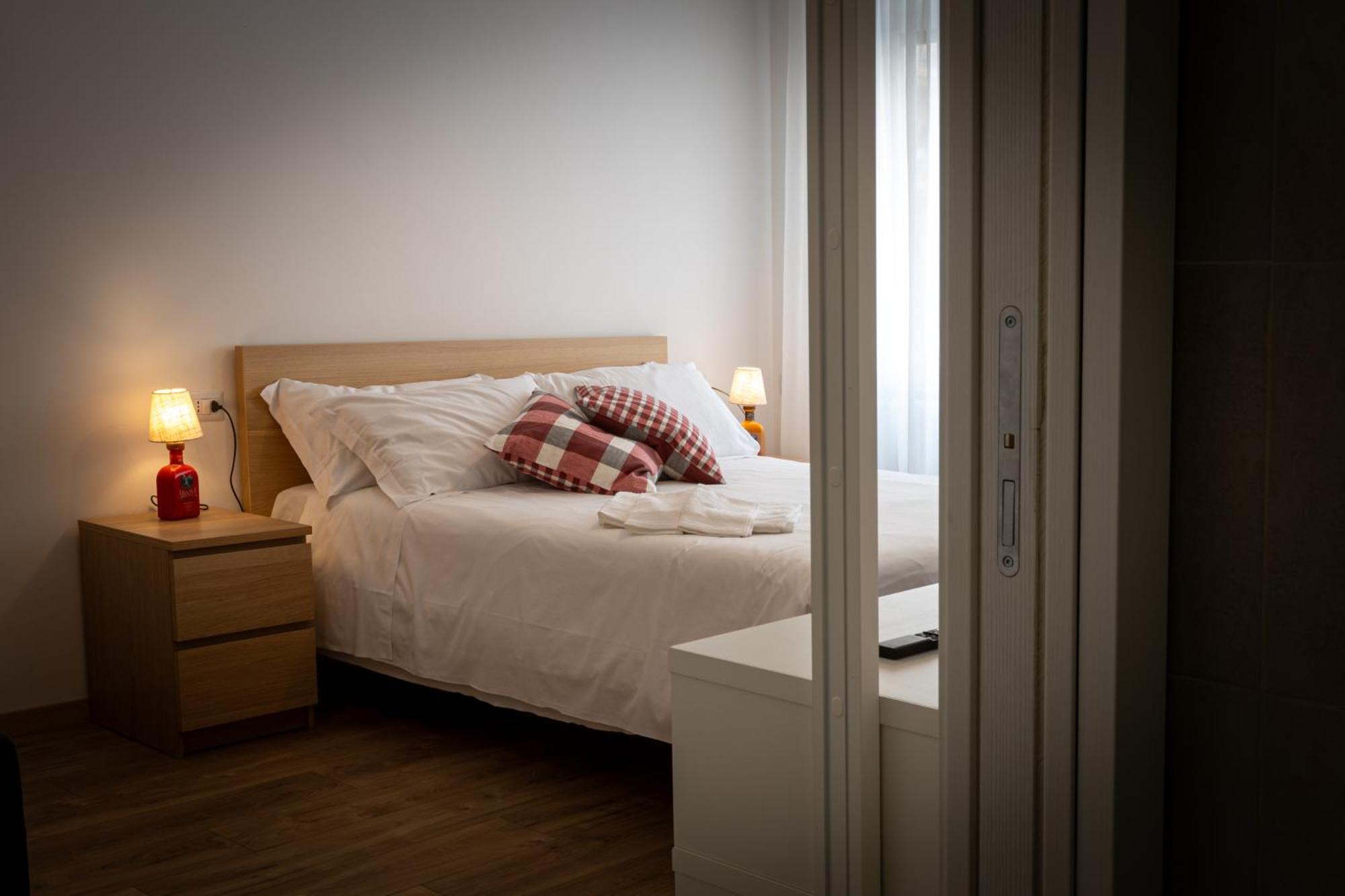 433 Rooms Roma Exterior photo
